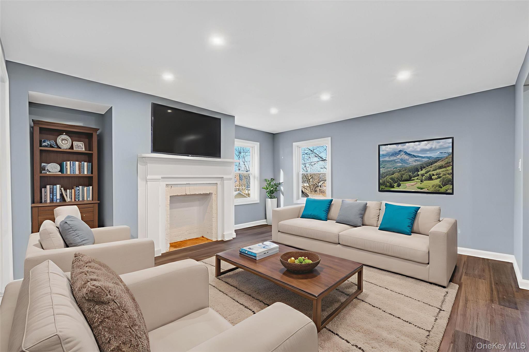 27 Spruce Street, Poughkeepsie, NY 12601