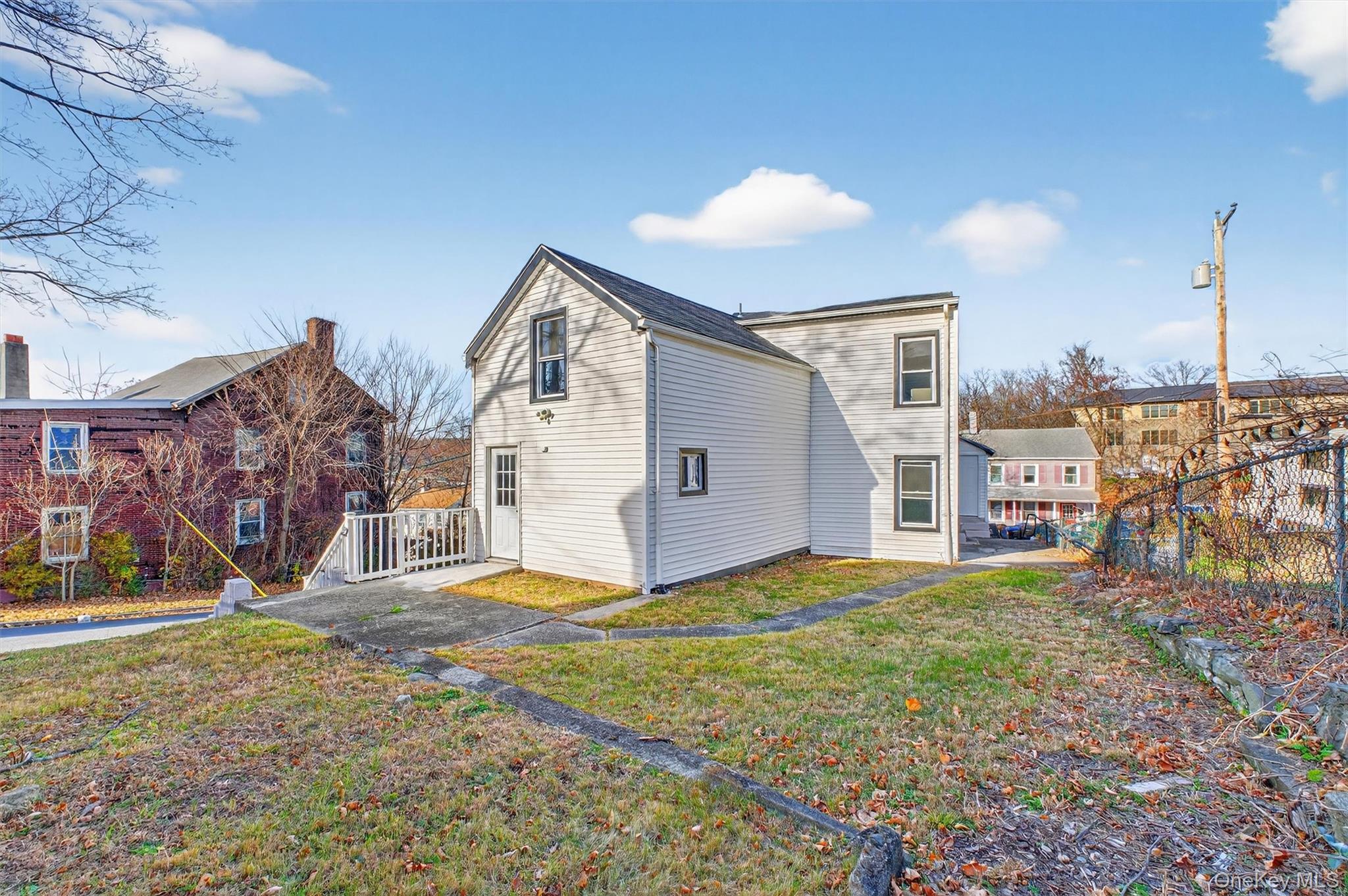 27 Spruce Street, Poughkeepsie, NY 12601