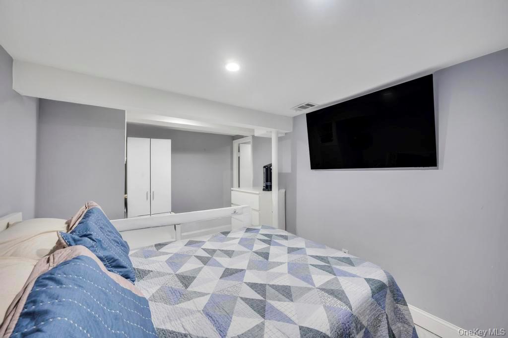 85-79 98 Street, Woodhaven, NY 11421