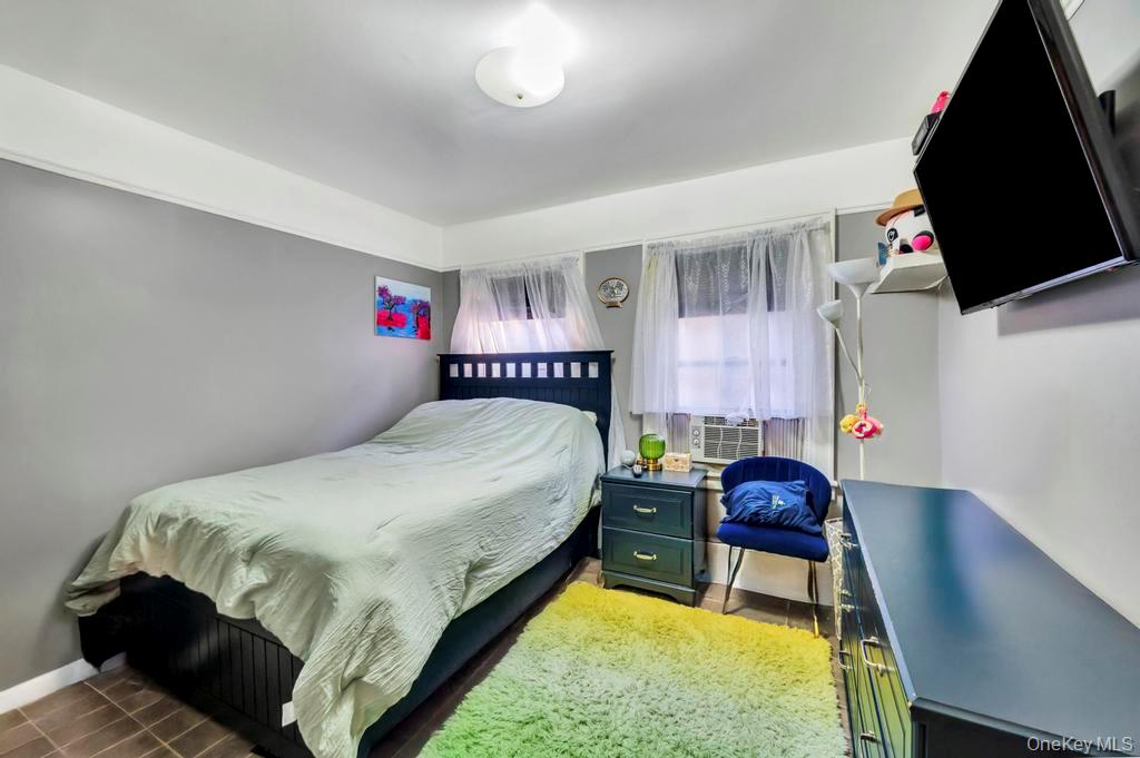 85-79 98 Street, Woodhaven, NY 11421