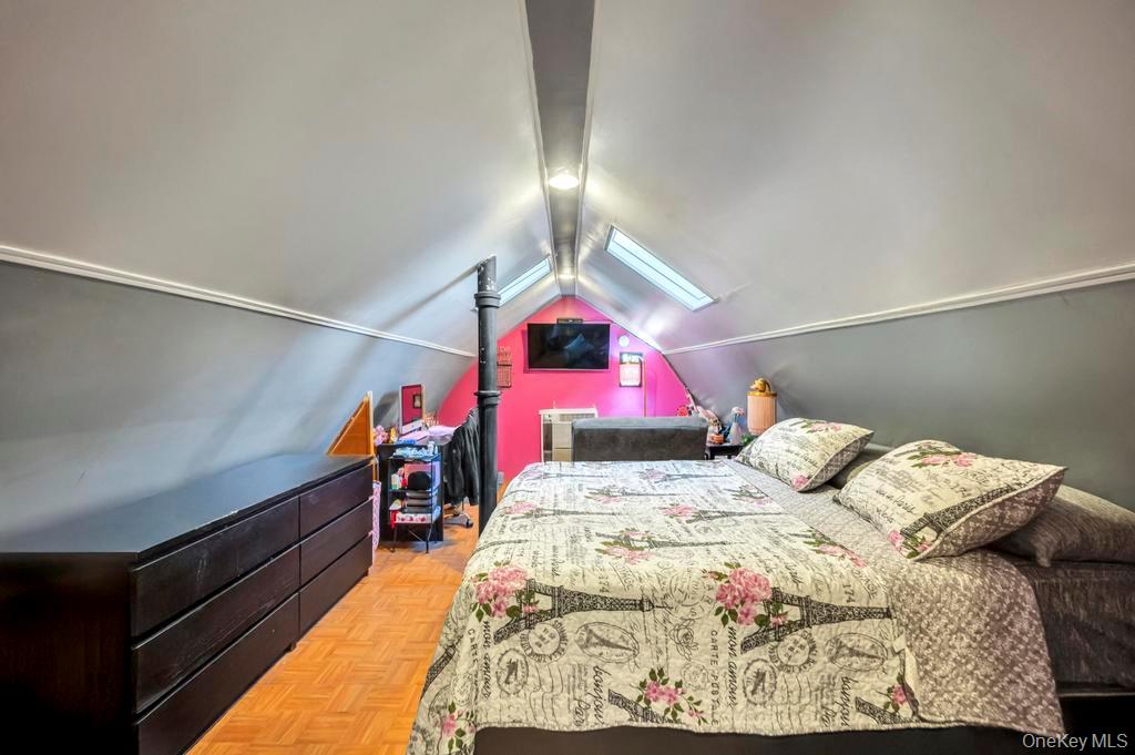 85-79 98 Street, Woodhaven, NY 11421