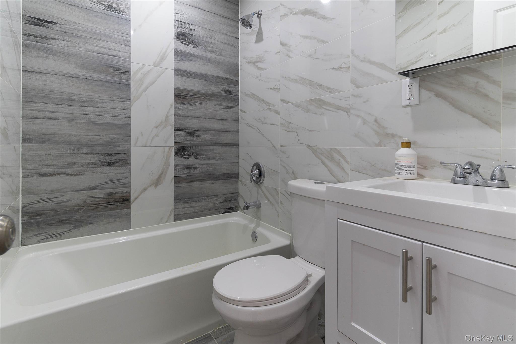 215 Beach 96th Street, Rockaway Beach, NY 11693