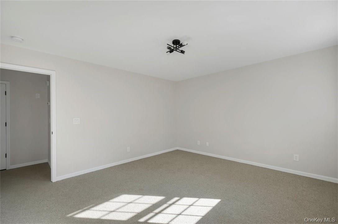 5 Fairview Lane, Salisbury Mills, NY 12577