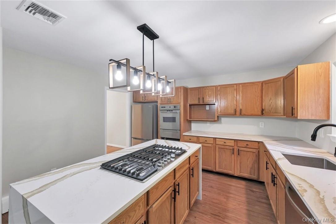 5 Fairview Lane, Salisbury Mills, NY 12577