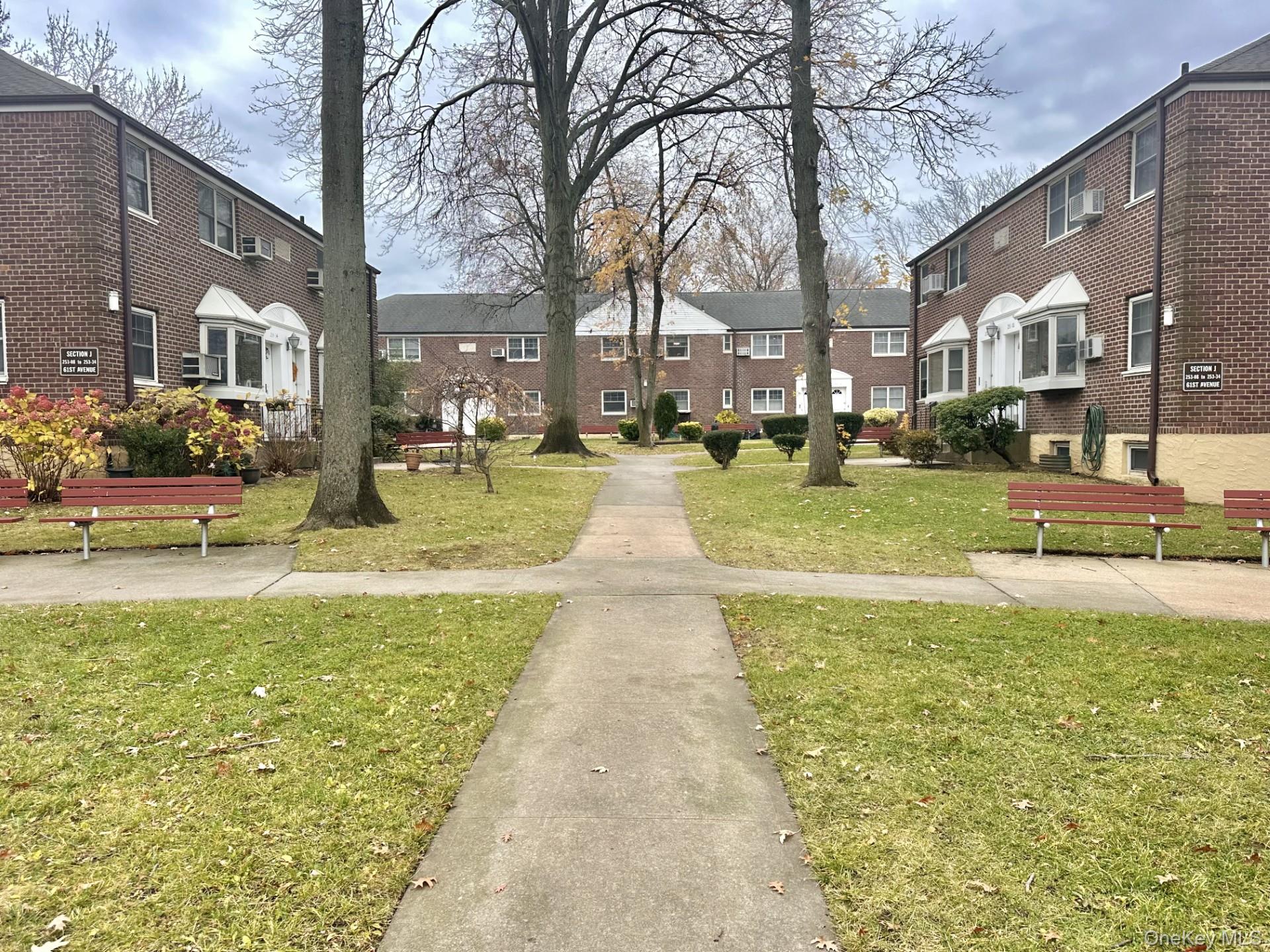 253-32 61st Avenue # 1, Little Neck, NY 11362