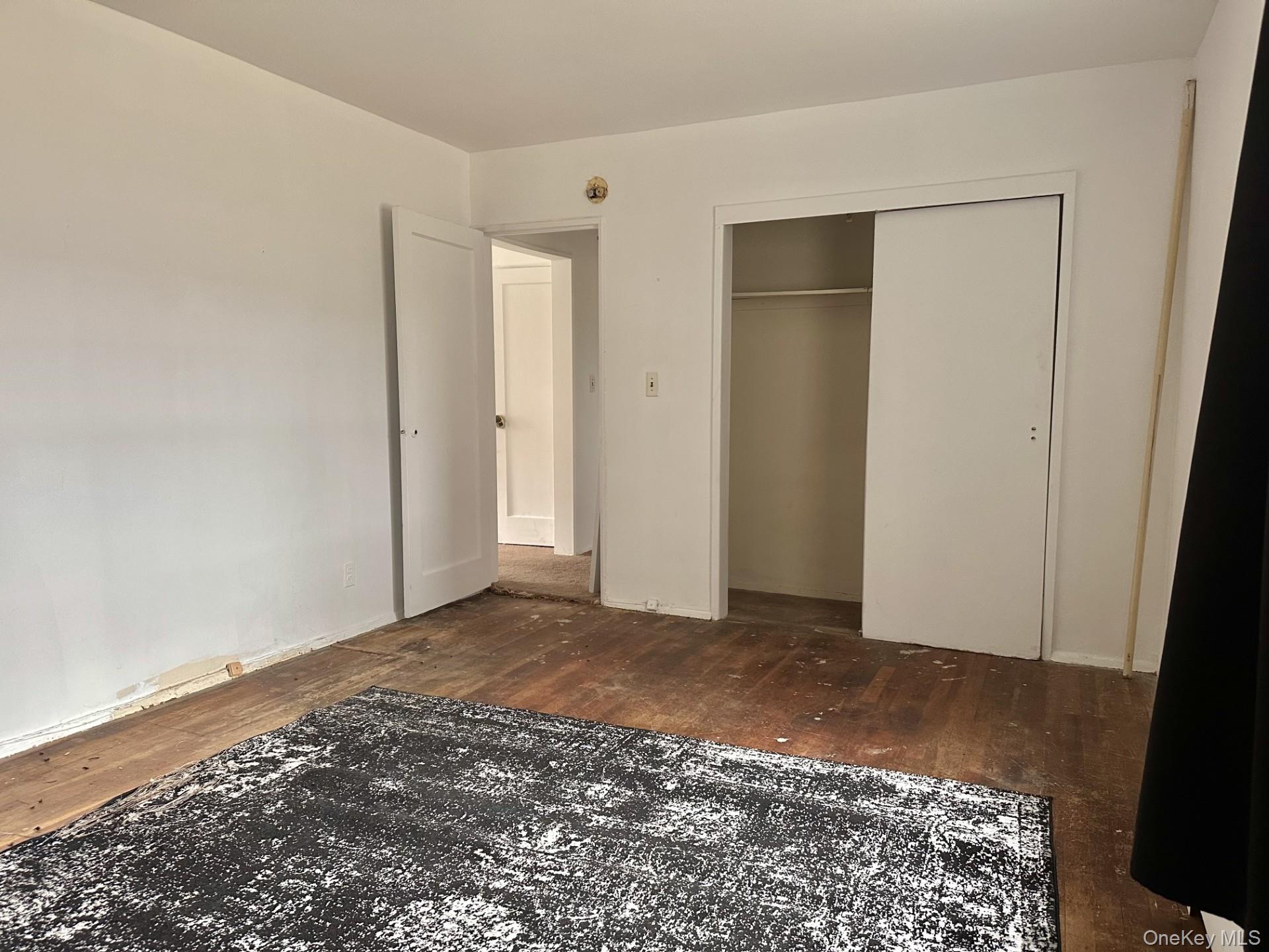 253-32 61st Avenue # 1, Little Neck, NY 11362