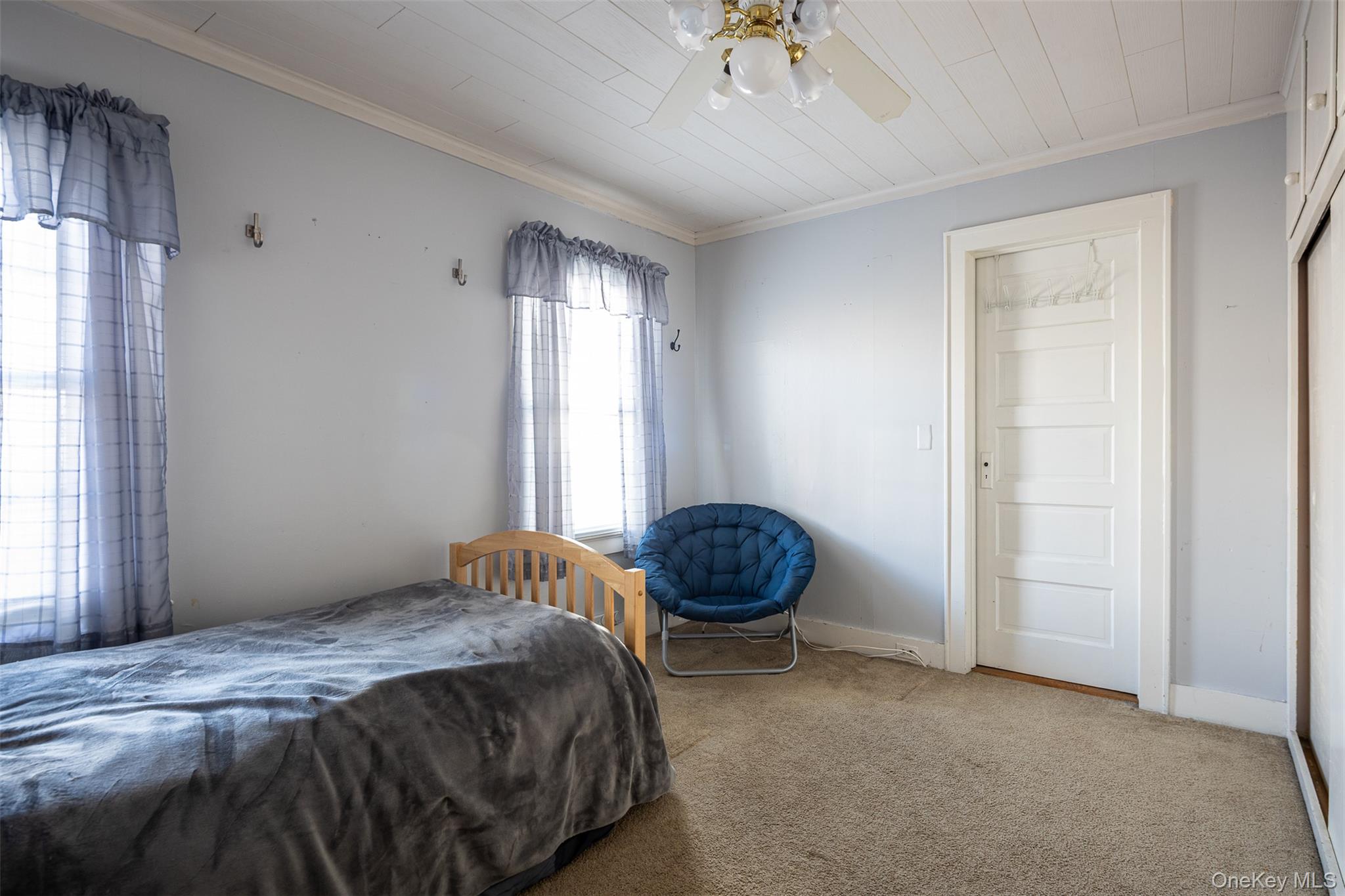 109 Bailey Avenue, Patchogue, NY 11772