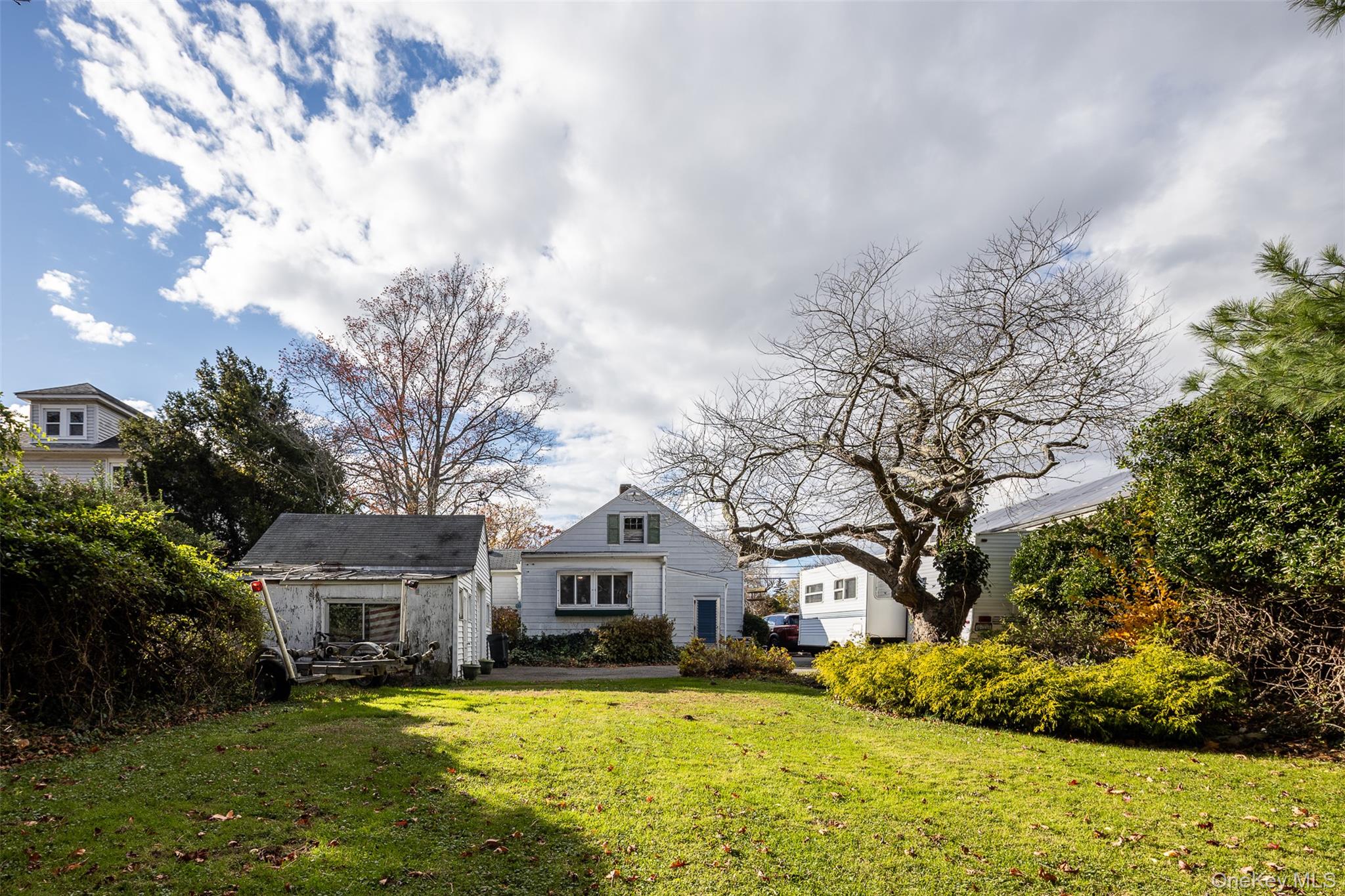 109 Bailey Avenue, Patchogue, NY 11772