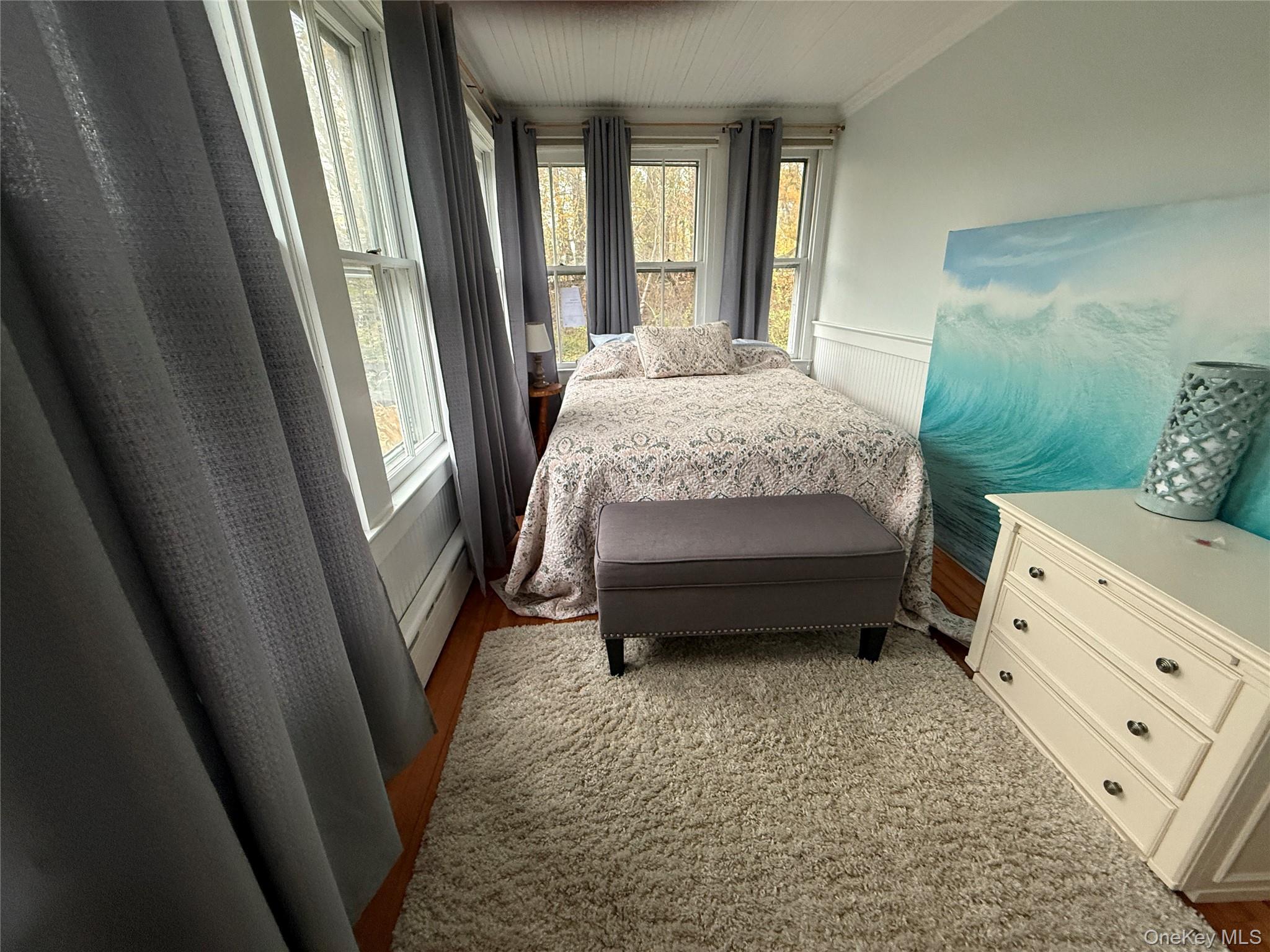 10 River Avenue, Eastport, NY 11941