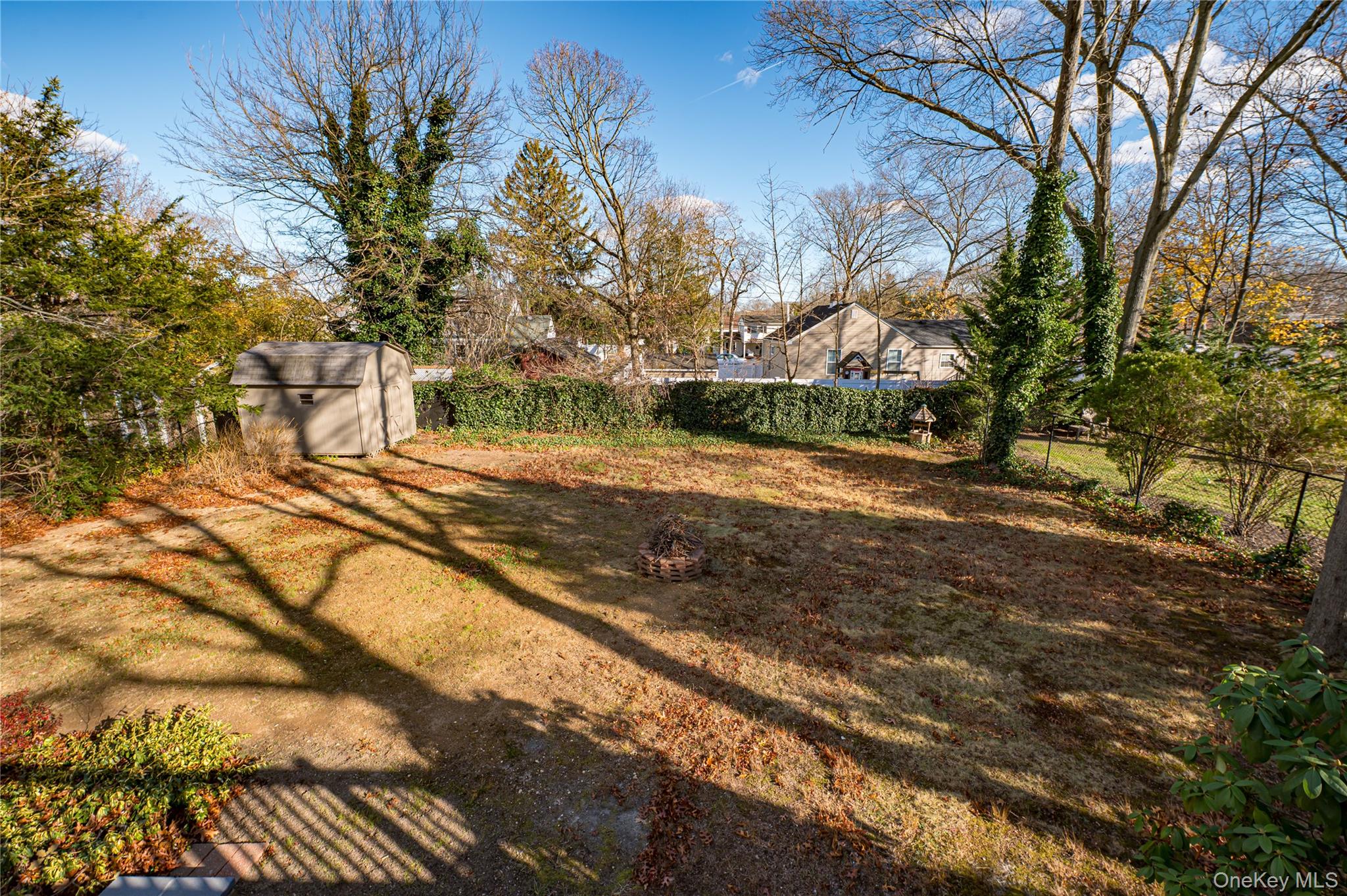 5 Fiore Court, Saint James, NY 11780