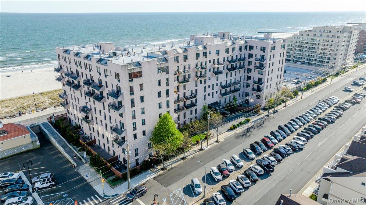 100 W Broadway # 6W, Long Beach, NY 11561