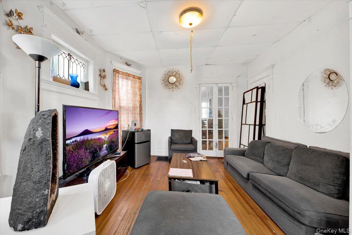 59 Jackson Street, New Rochelle, NY 10801