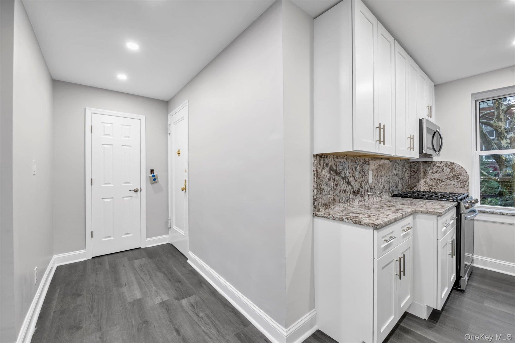 79-06 Main Street # 2-J, Flushing, NY 11367