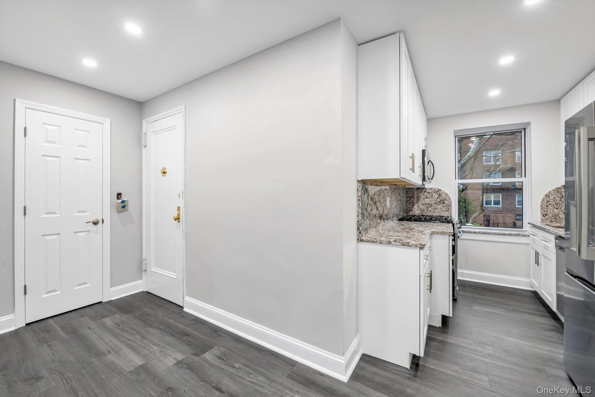 79-06 Main Street # 2-J, Flushing, NY 11367