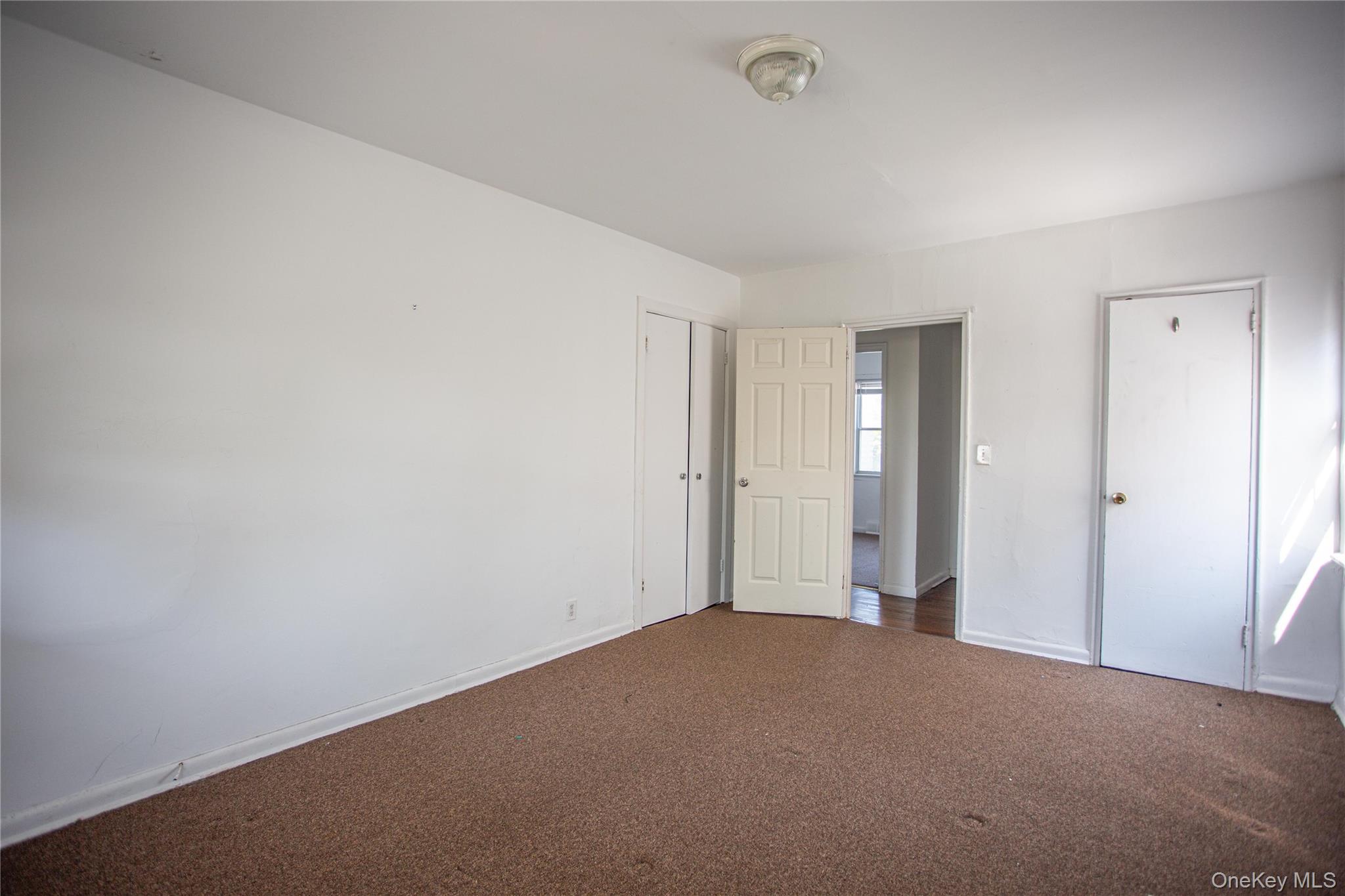 325 Shore Road # 1F, Long Beach, NY 11561