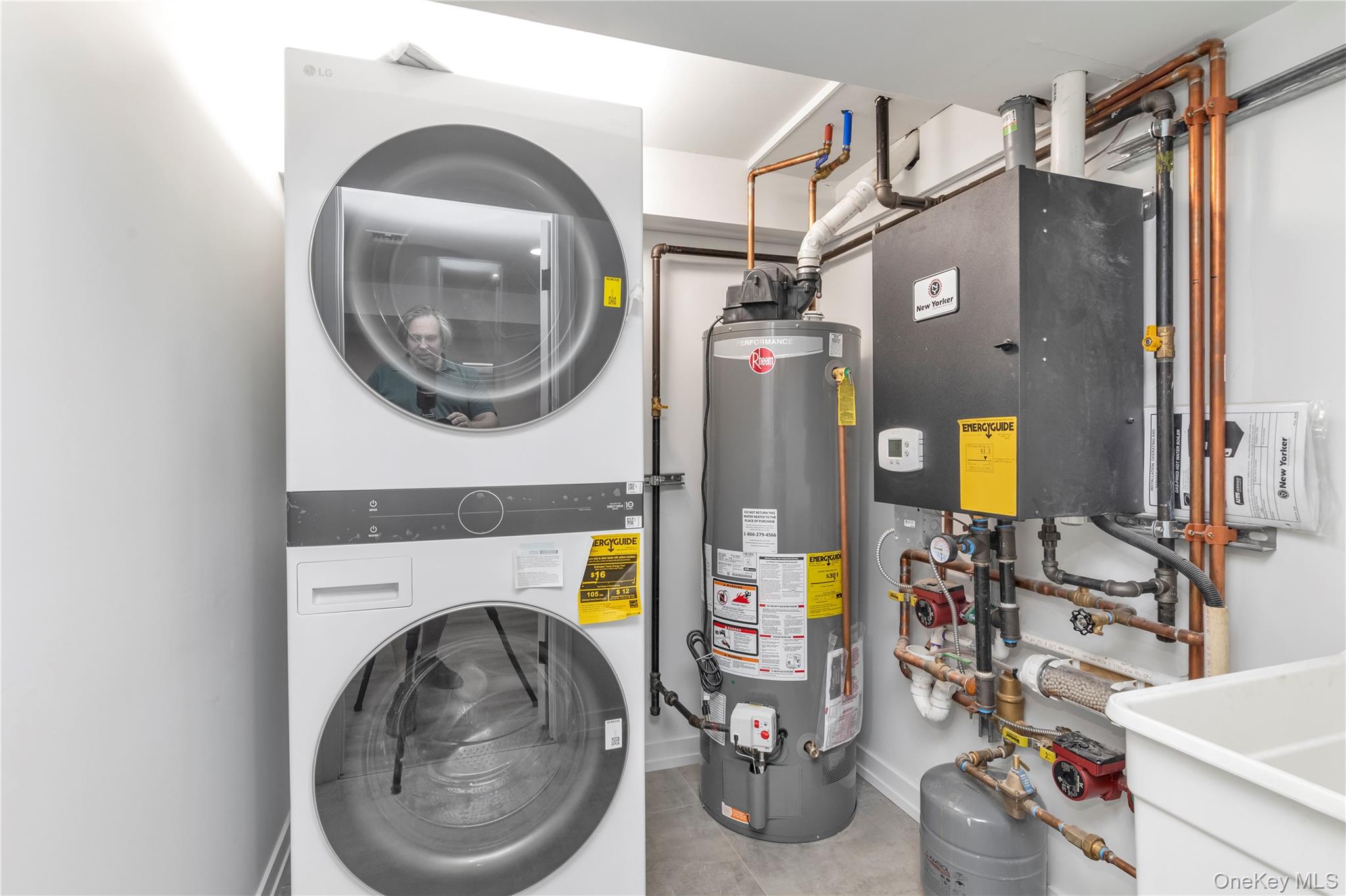 157 Lincoln Avenue # 1, Mineola, NY 11501