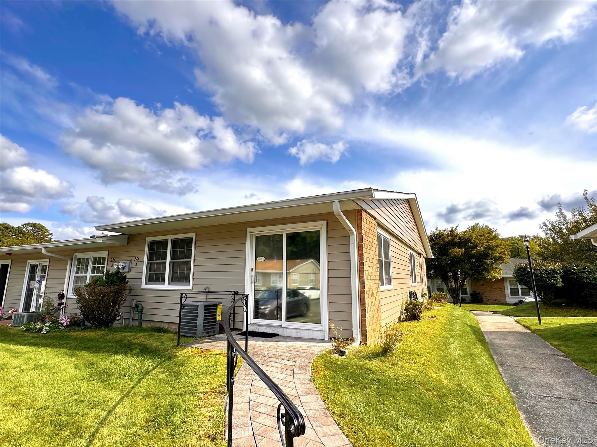 276 Berwick Court # A, Ridge, NY 11961