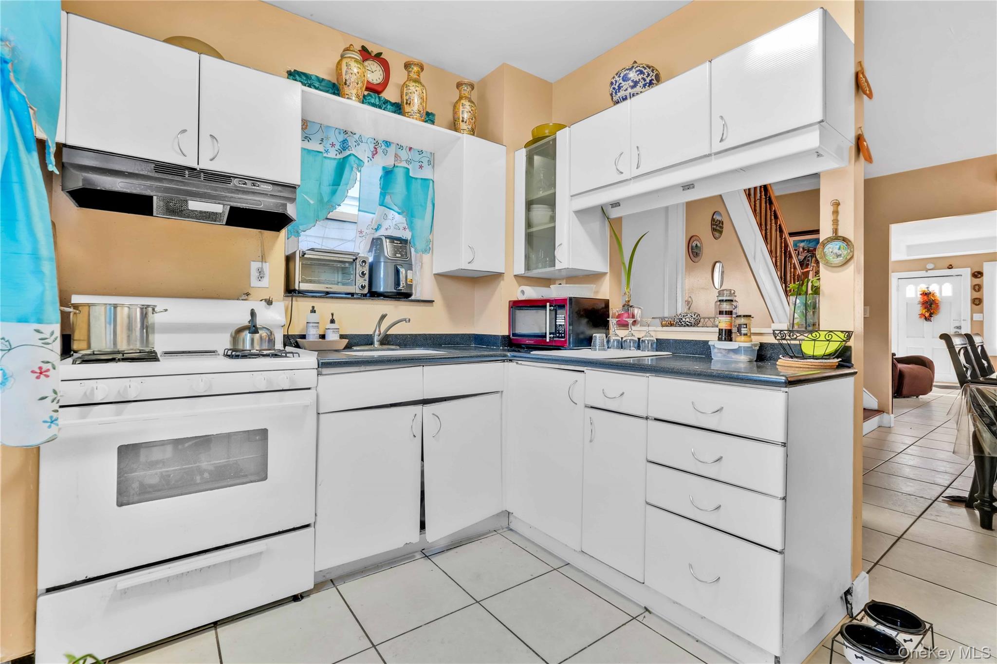 26-26 94th Street, East Elmhurst, NY 11369