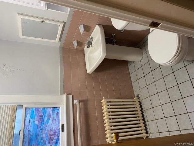 74-A Broadway # 74A, Greenlawn, NY 11740