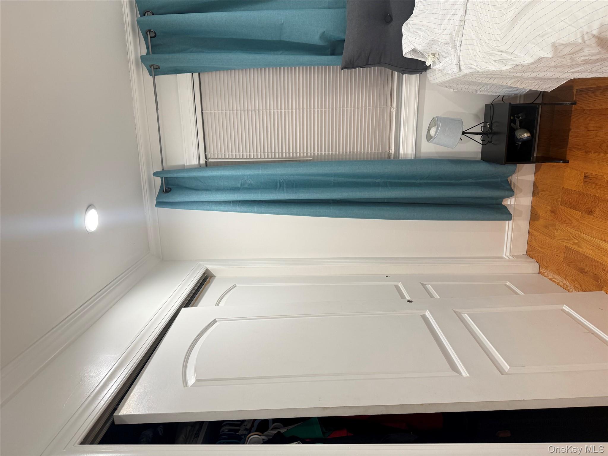 19456 114th Road, Saint Albans, NY 11412