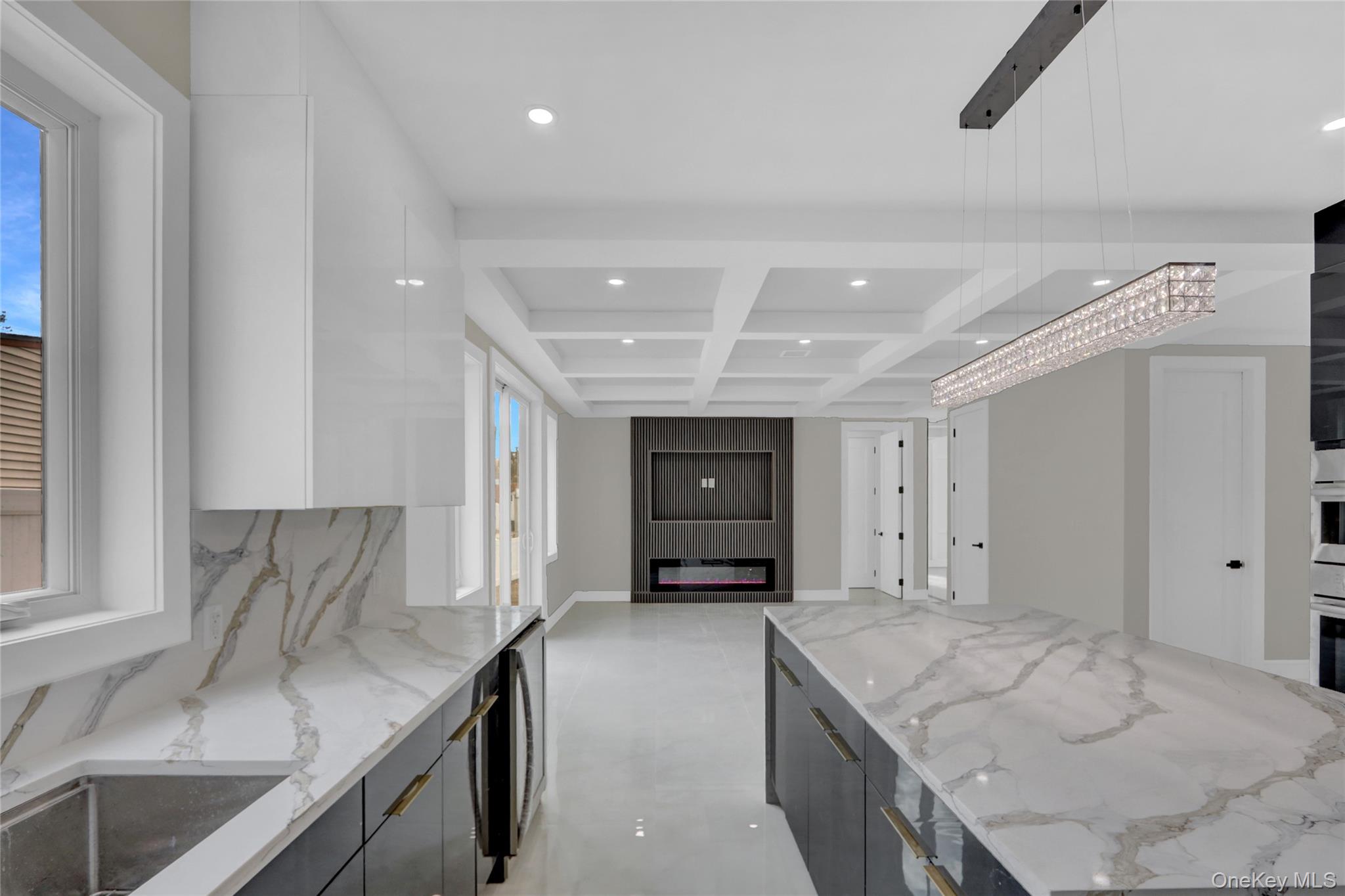 1 Gleaner Lane, Levittown, NY 11756