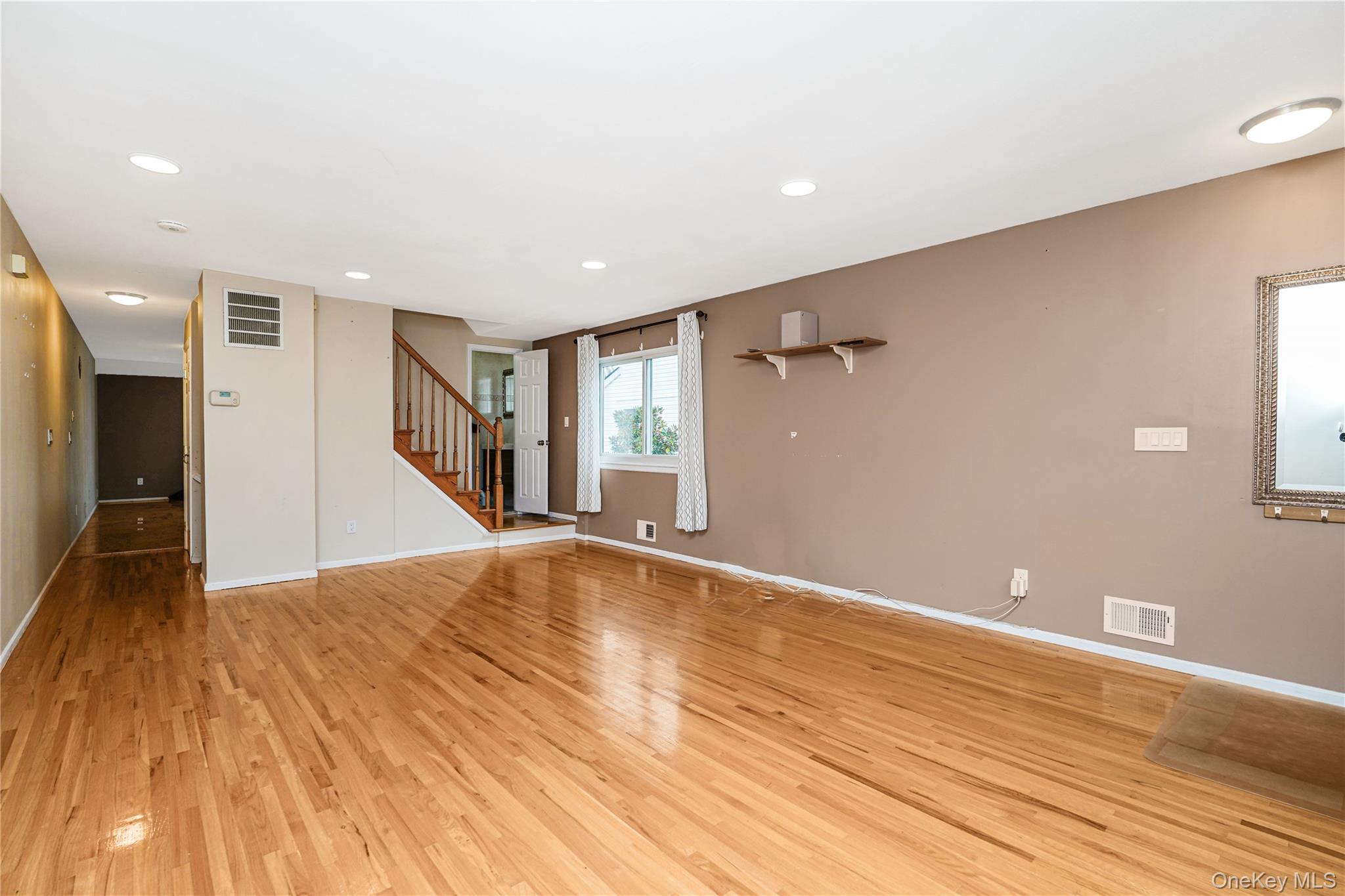 111 Elmbank Street, Staten Island, NY 10312