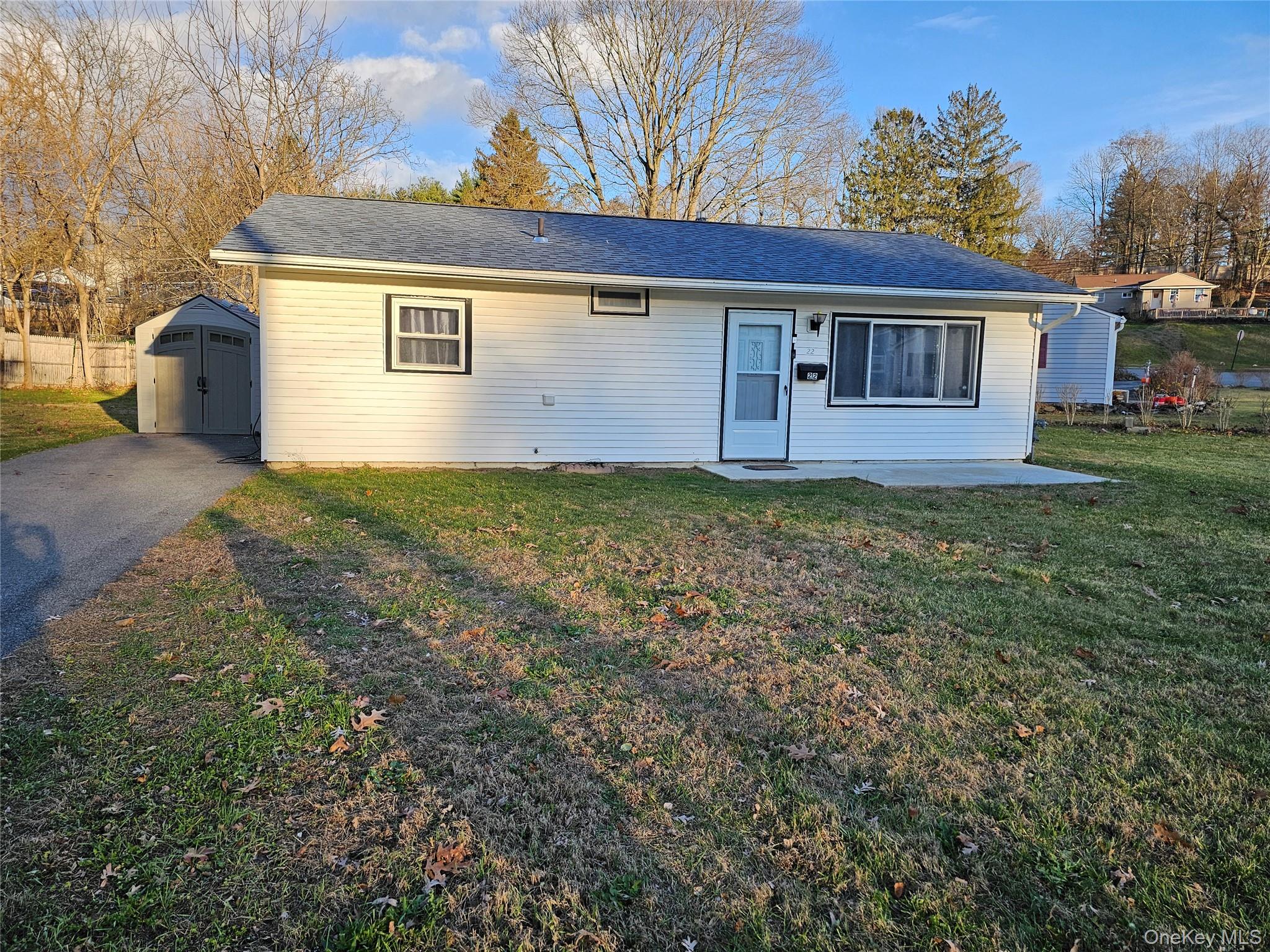 22 Van Wyck Drive, Poughkeepsie, NY 12601