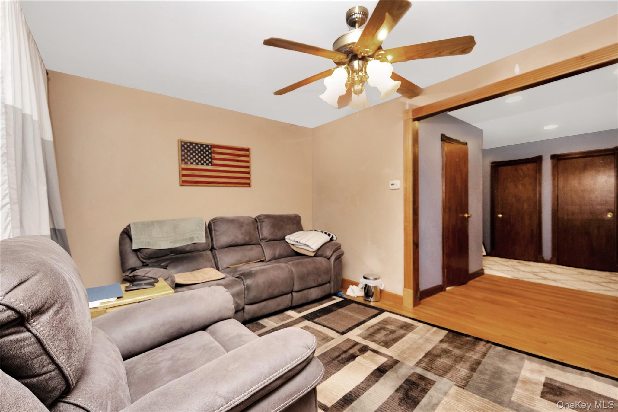 6451 59th Avenue, Maspeth, NY 11378