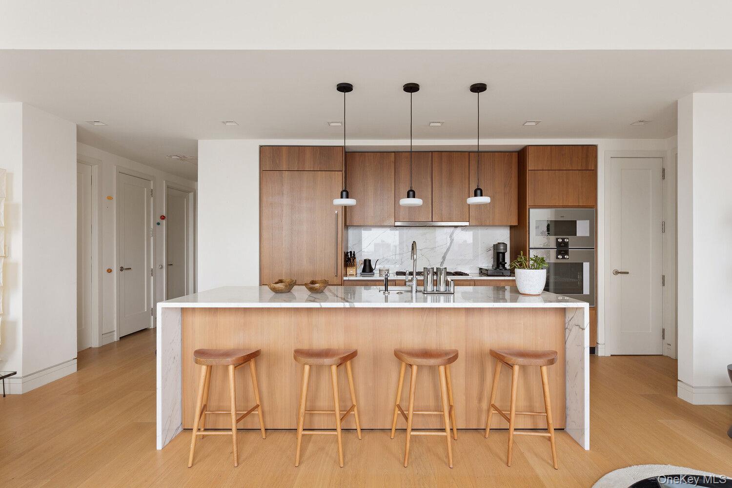 242 BROOME Street # 11A, New York (Manhattan), NY 10002