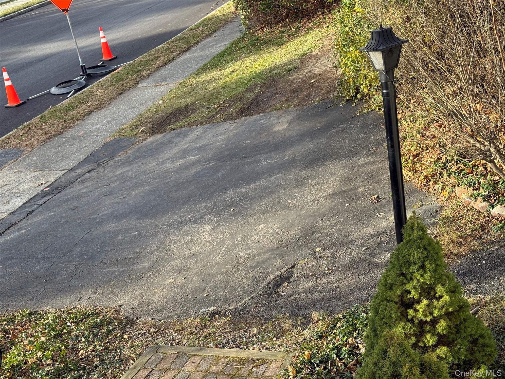 81 Gerald Drive, Poughkeepsie, NY 12601