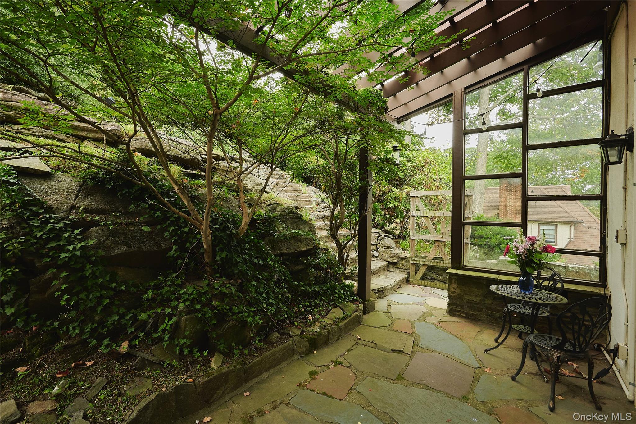 7 Avondale Road, Yonkers, NY 10710