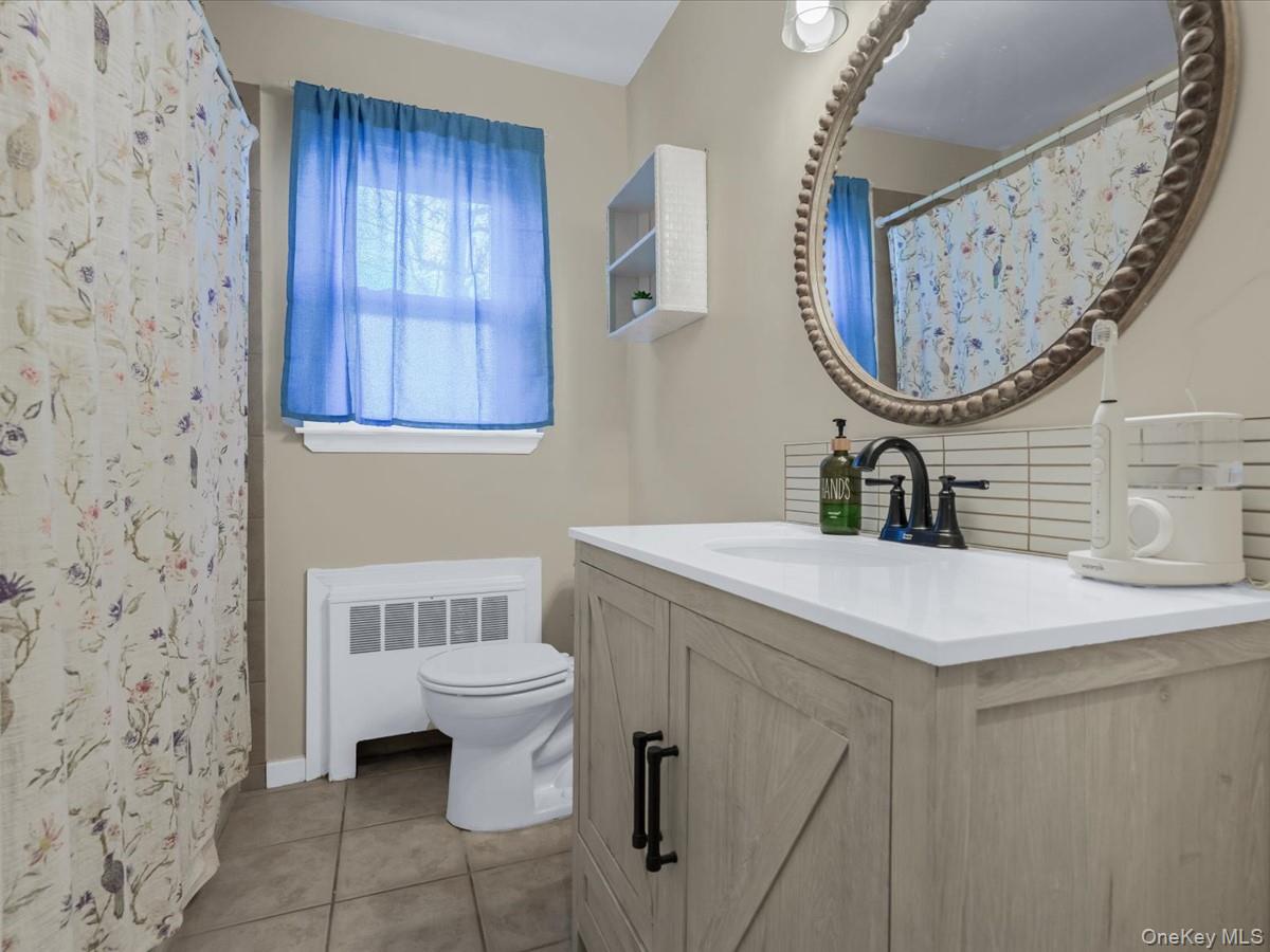 68 Kenwood Avenue, Massapequa, NY 11758