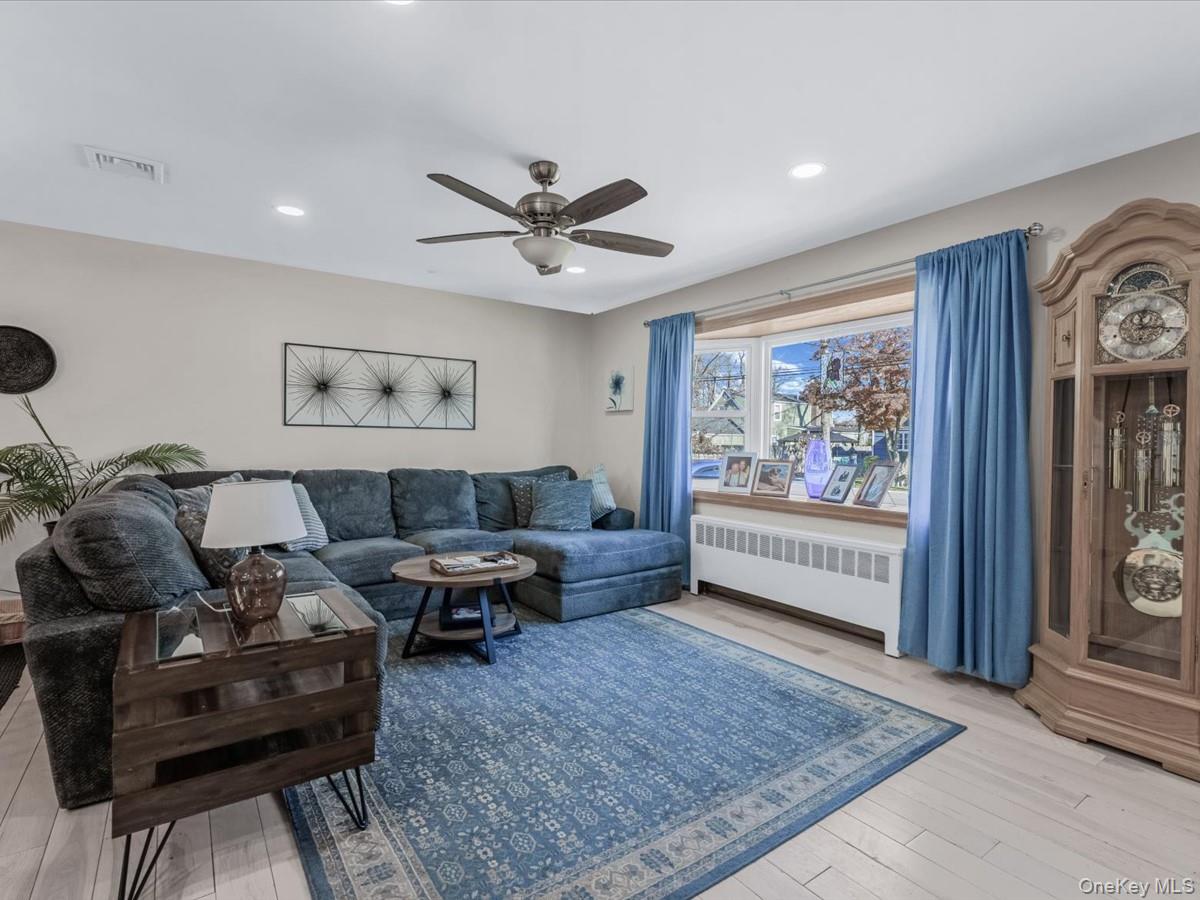 68 Kenwood Avenue, Massapequa, NY 11758