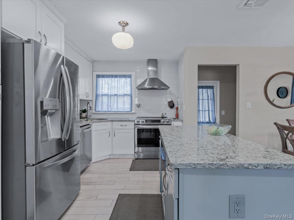 68 Kenwood Avenue, Massapequa, NY 11758