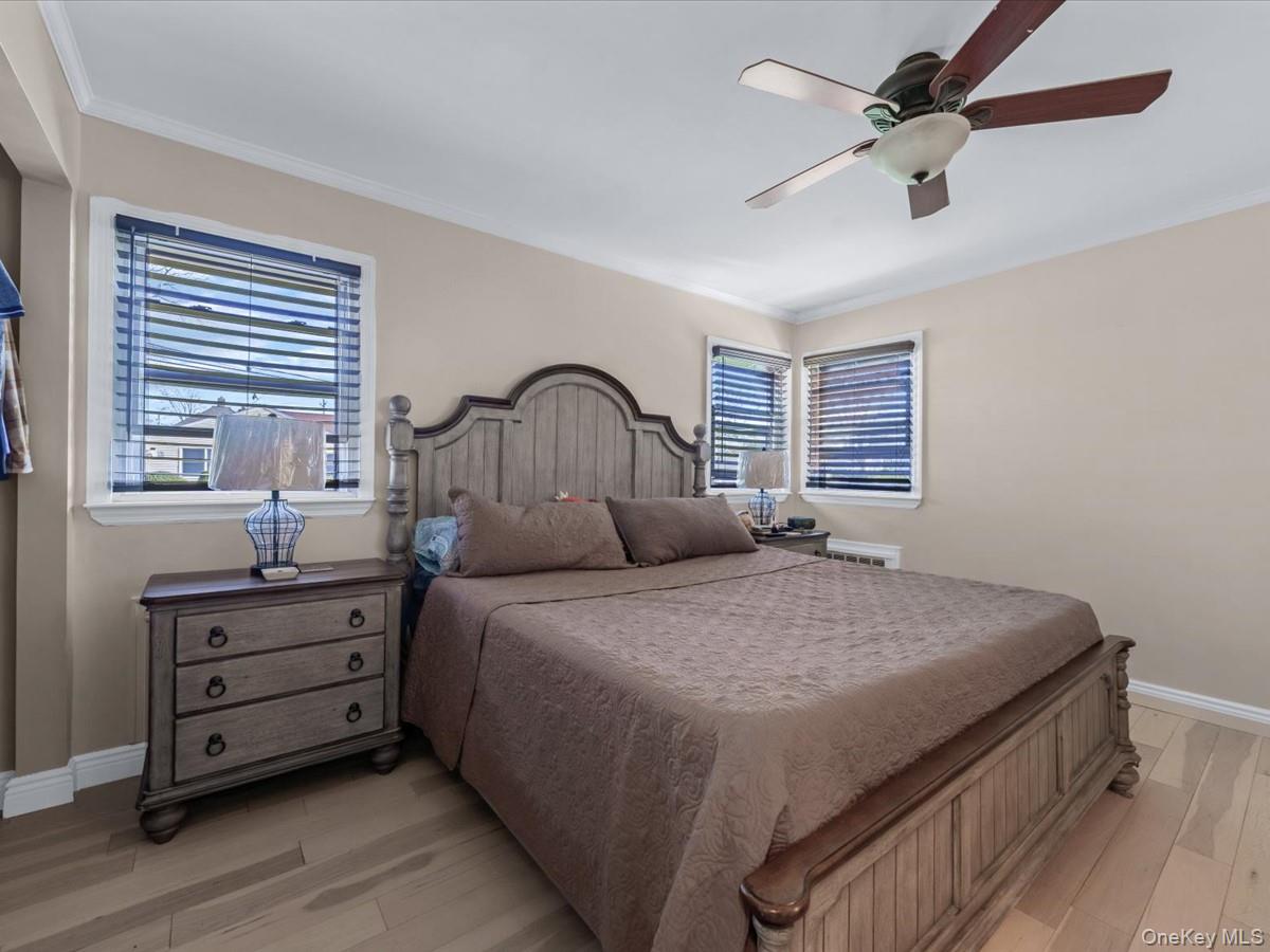 68 Kenwood Avenue, Massapequa, NY 11758