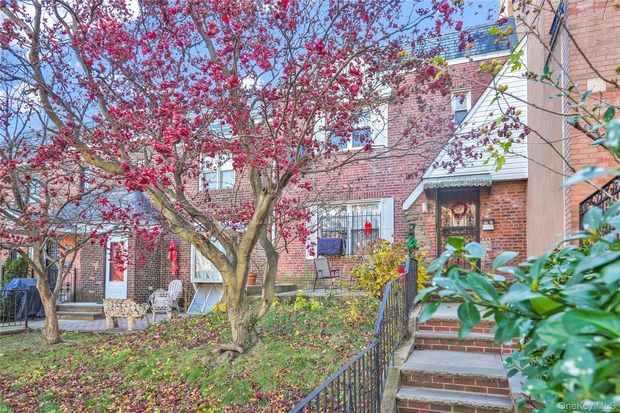 20-11 35th Street, Astoria, NY 11105