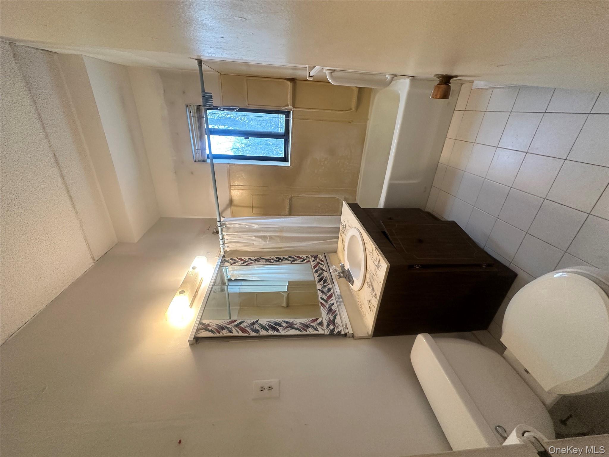 160 Academy Street # #L1, Poughkeepsie, NY 12601