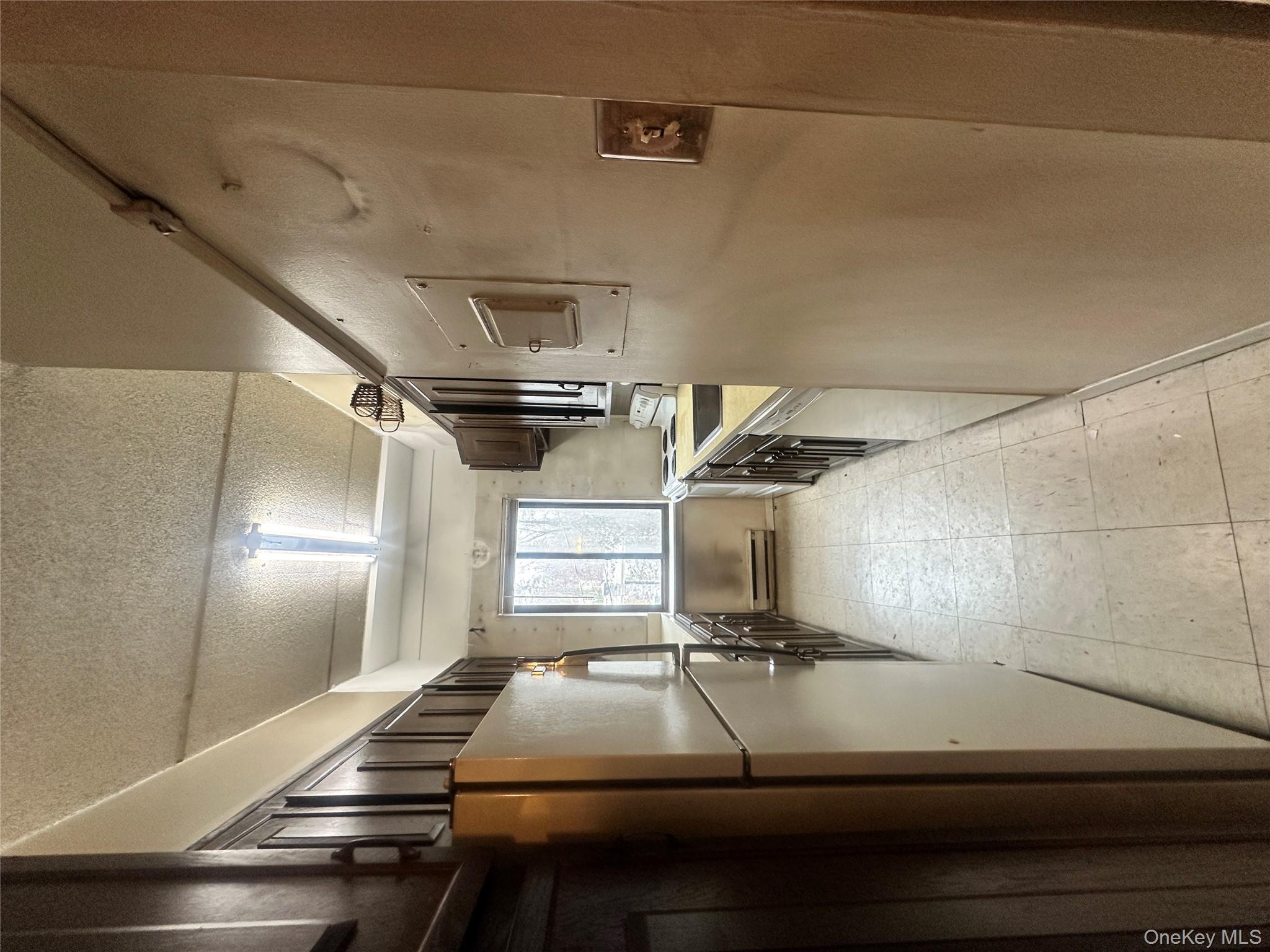 160 Academy Street # #L1, Poughkeepsie, NY 12601