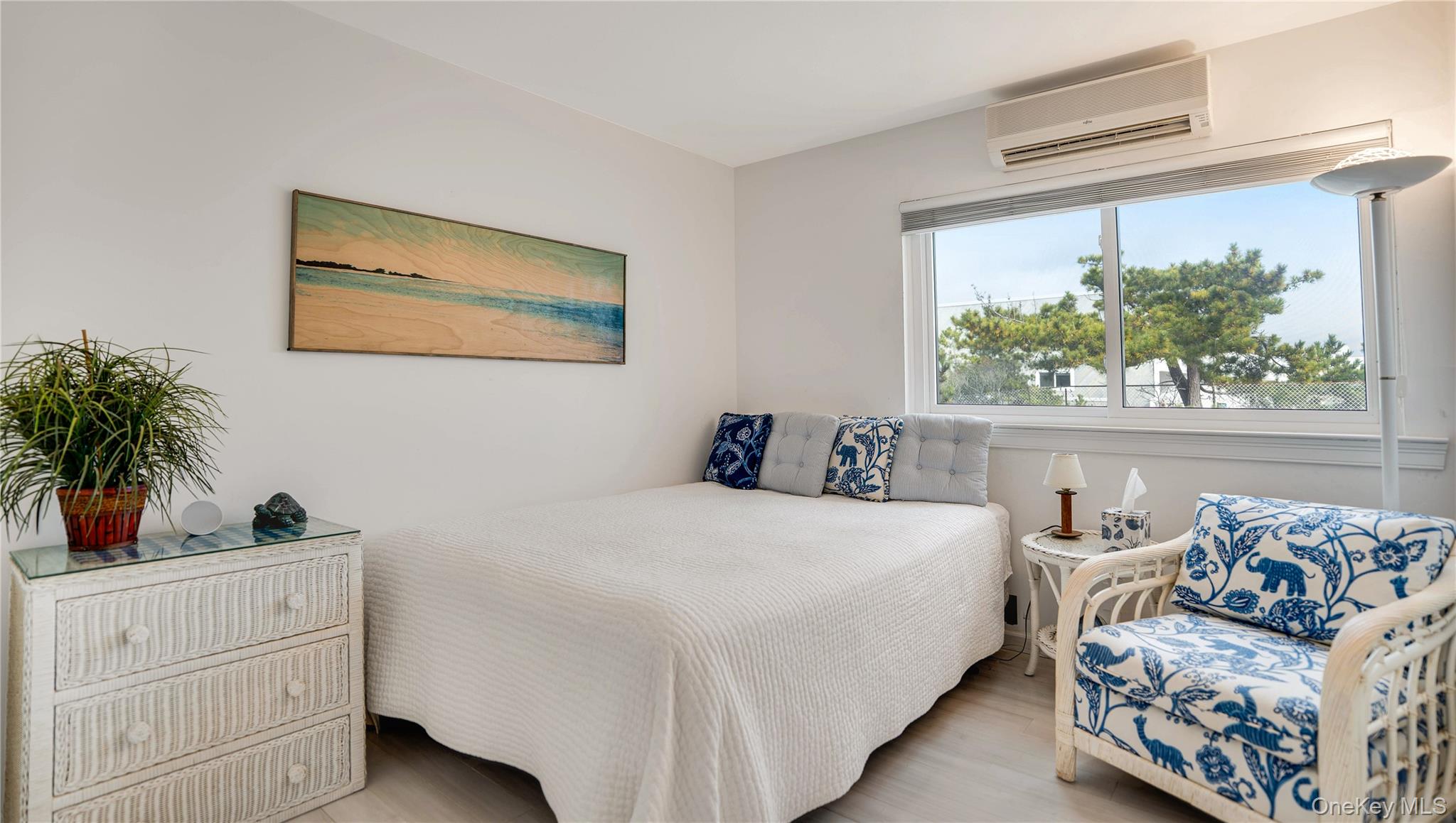 281 Dune Road # 2A, Westhampton Beach, NY 11978