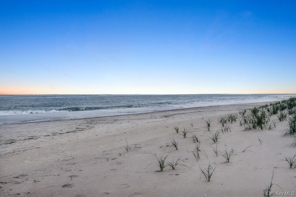 281 Dune Road # 2A, Westhampton Beach, NY 11978