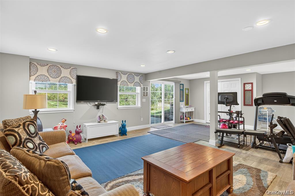 2 Harcourt Cosman Drive, Newburgh, NY 12550