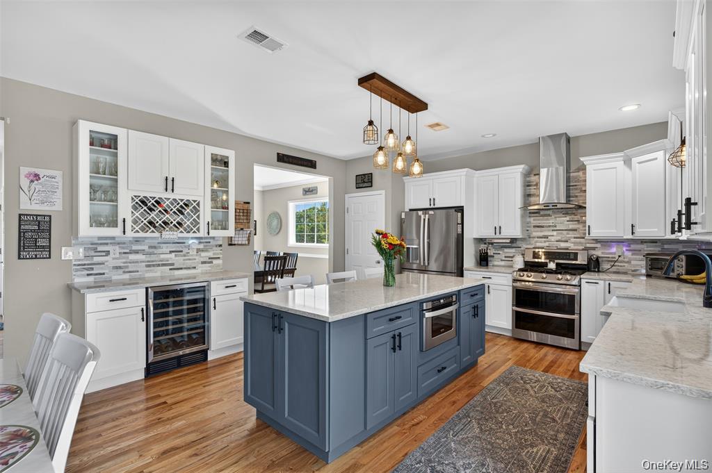 2 Harcourt Cosman Drive, Newburgh, NY 12550