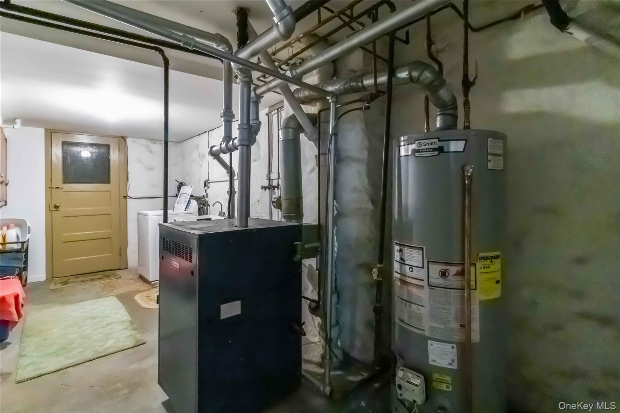 6138 Linden Street, Ridgewood, NY 11385