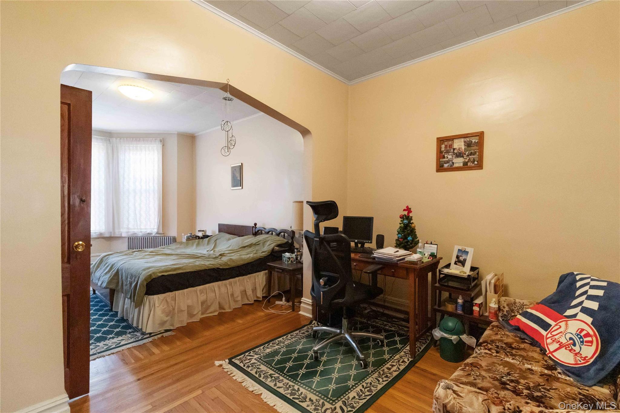 6138 Linden Street, Ridgewood, NY 11385