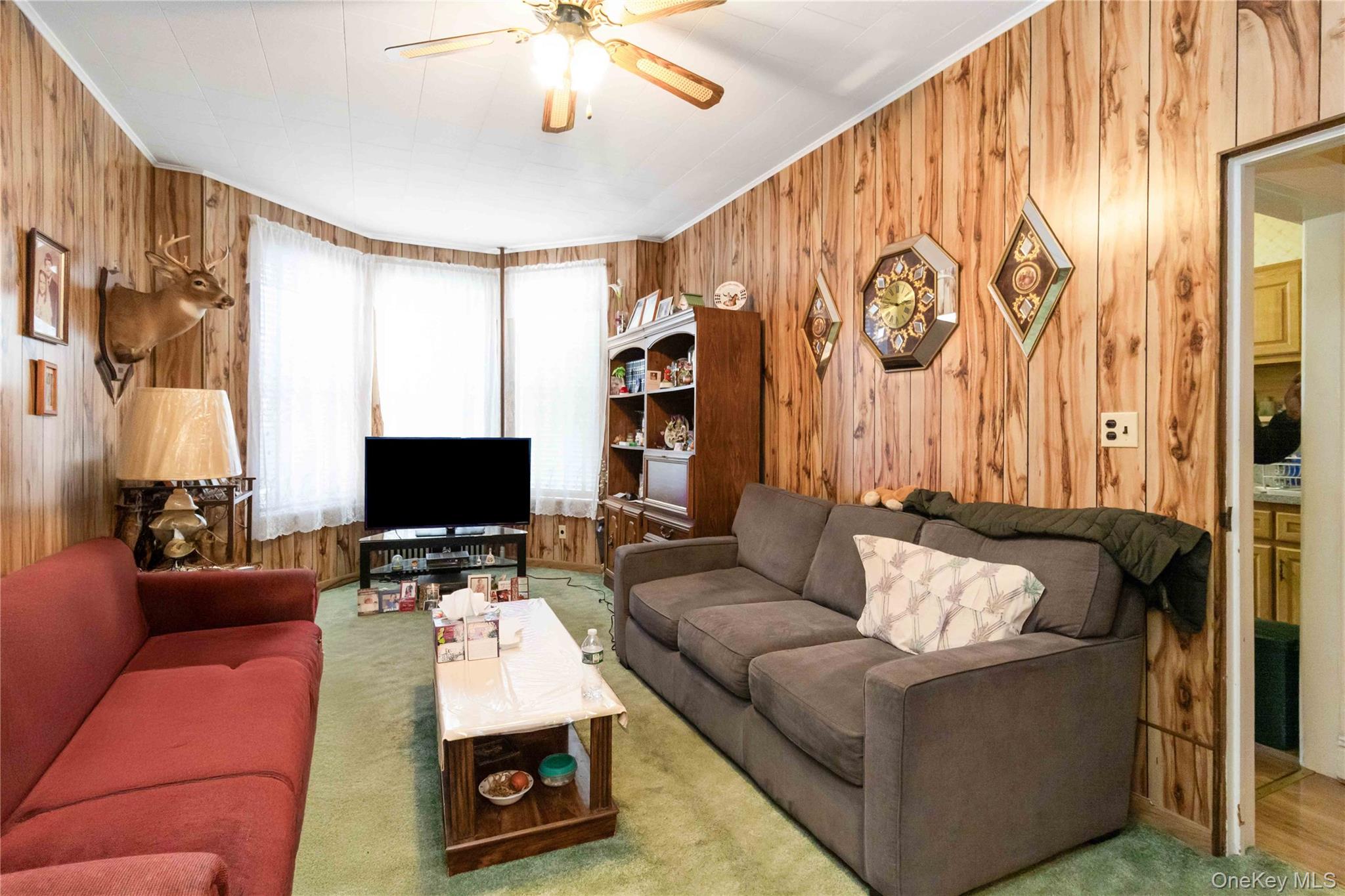 6138 Linden Street, Ridgewood, NY 11385