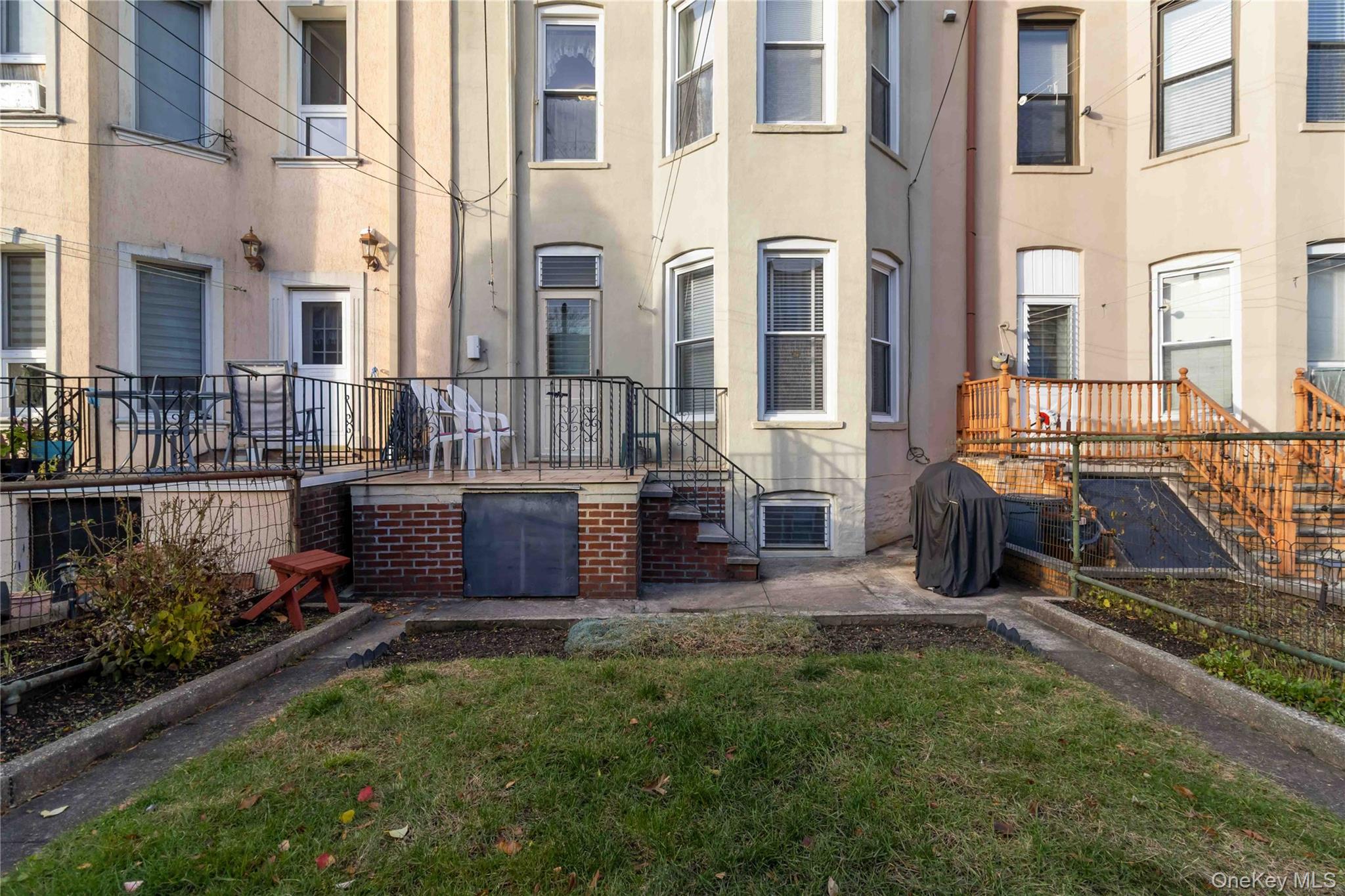 6138 Linden Street, Ridgewood, NY 11385