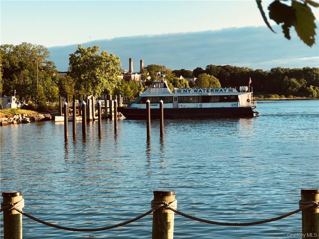 1414 Round Pointe Drive # 1414, Haverstraw, NY 10927