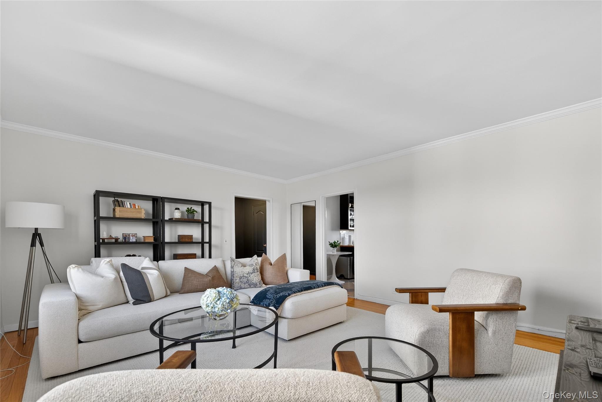 360 Stewart Avenue # 3F, Garden City, NY 11530