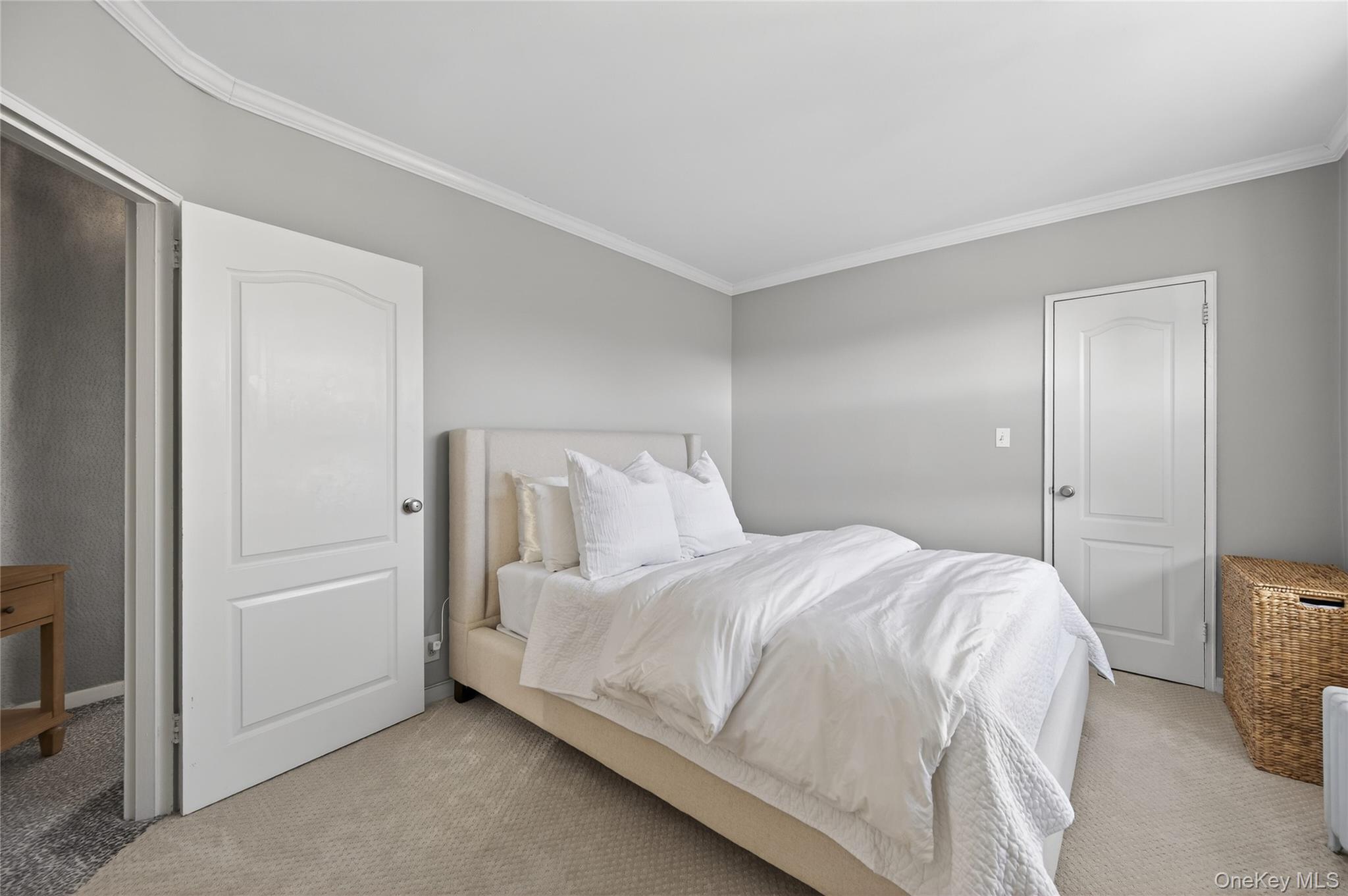 360 Stewart Avenue # 3F, Garden City, NY 11530