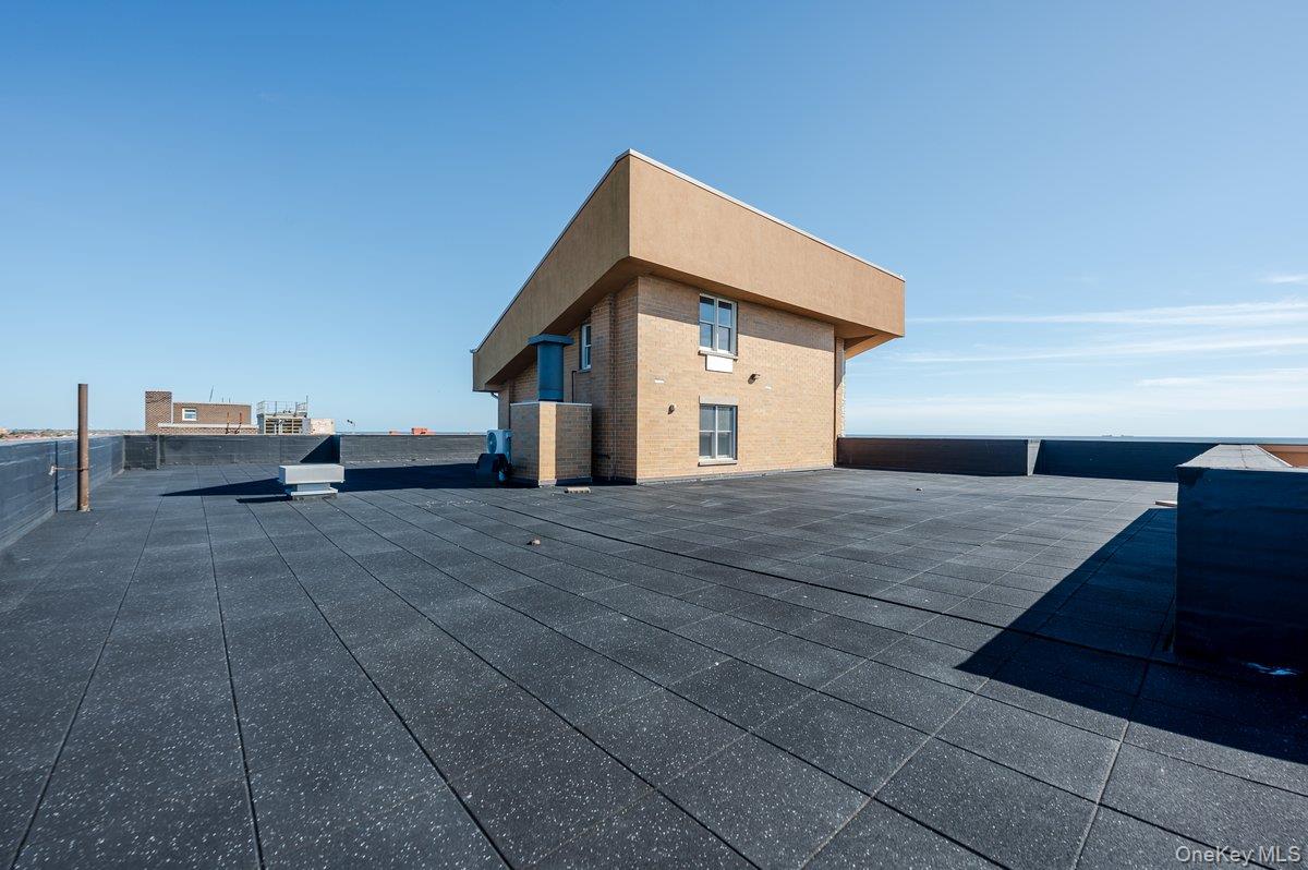 661 W Broadway # 503, Long Beach, NY 11561